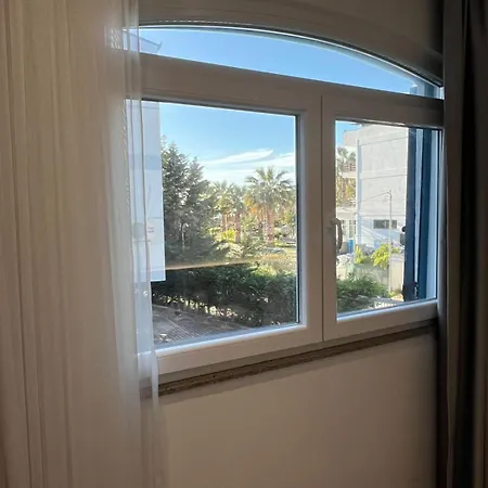 Amelia Apartamento Golem (Tirana)